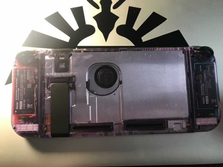 Atomic Purple console & Joy-Con casings.